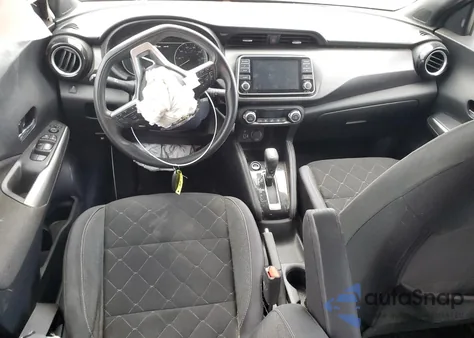 2019 Nissan Kicks S из США, поврежденный, VIN 3N1CP5CU1KL506448